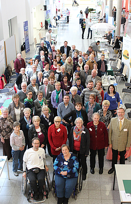 Die Selbsthilfegruppen aus Dortmund und Umgebung beim 1. Tag der Selbsthilfegruppen am 30. Oktober 2014 (Foto: Marc Raschke, Klinikum Dortmund)